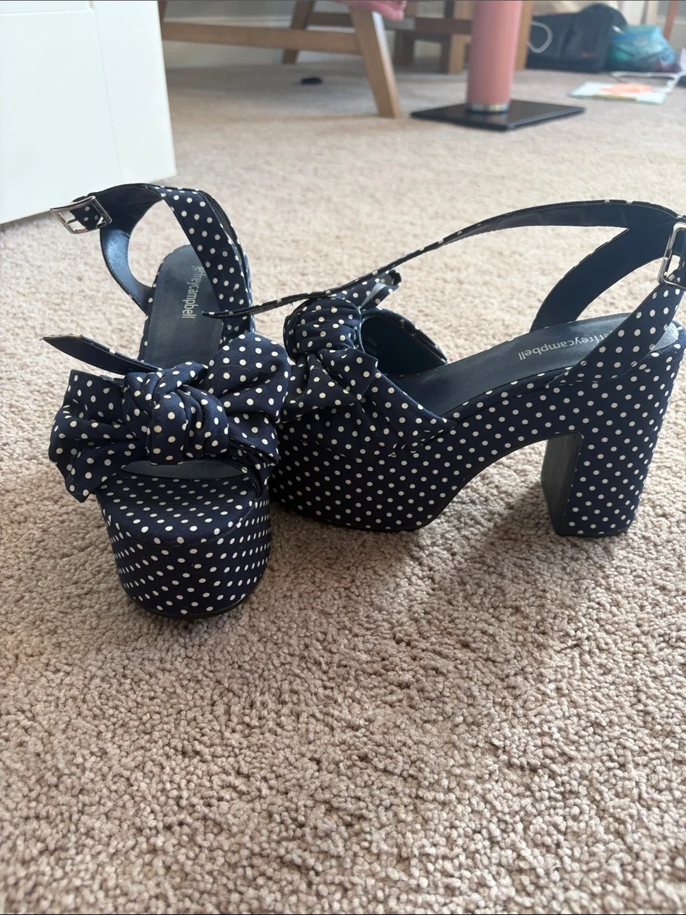 Adorable Jeffrey Campbell, navy polkadot platform size 7